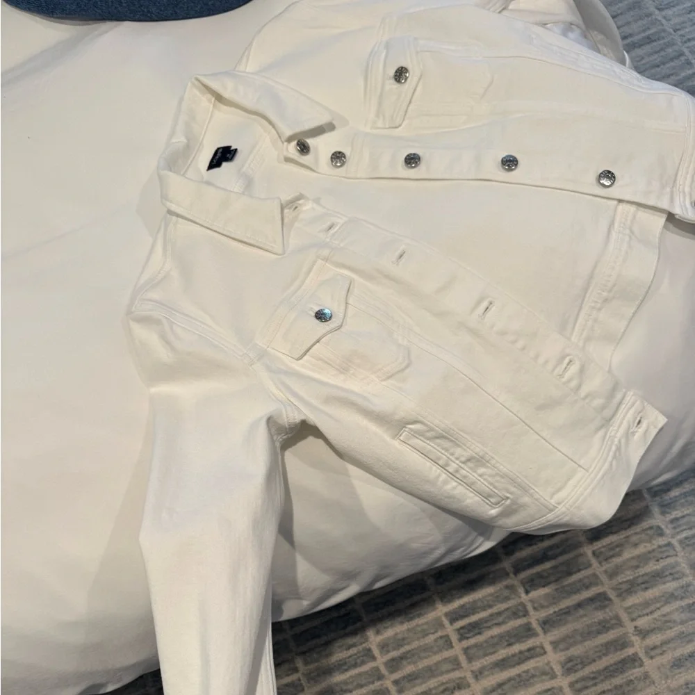 Jcrew Women's White Denim Jacket Size M - Picture 4 of 5